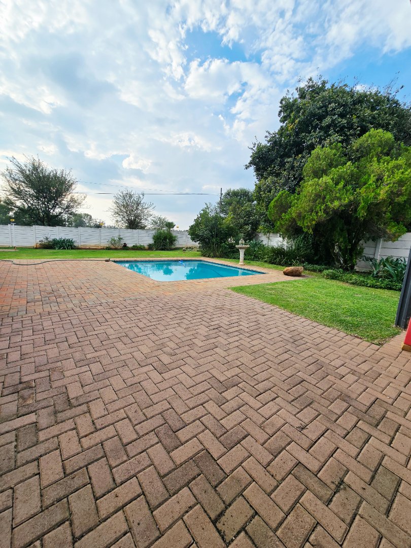 3 Bedroom Property for Sale in Wilkeville North West